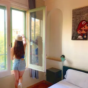 wow-hostel-barcelona.catalonia-hotels.com/